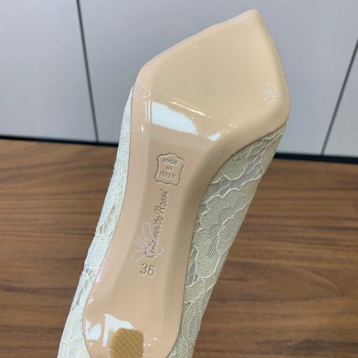 Туфли женские фото 8