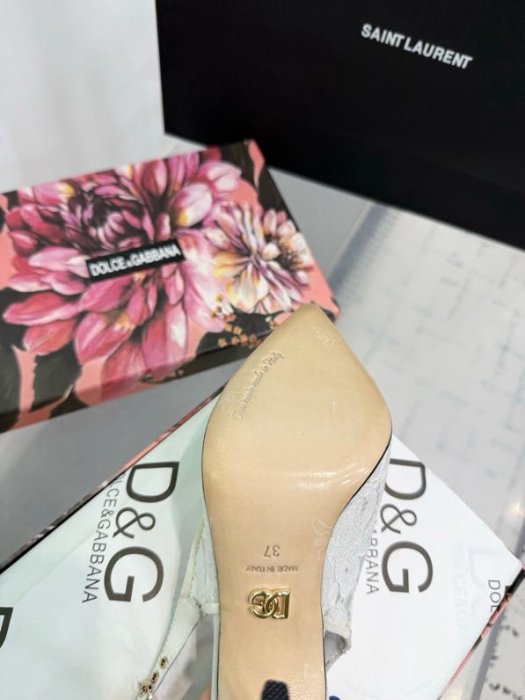 Sandals on high heel фото 8