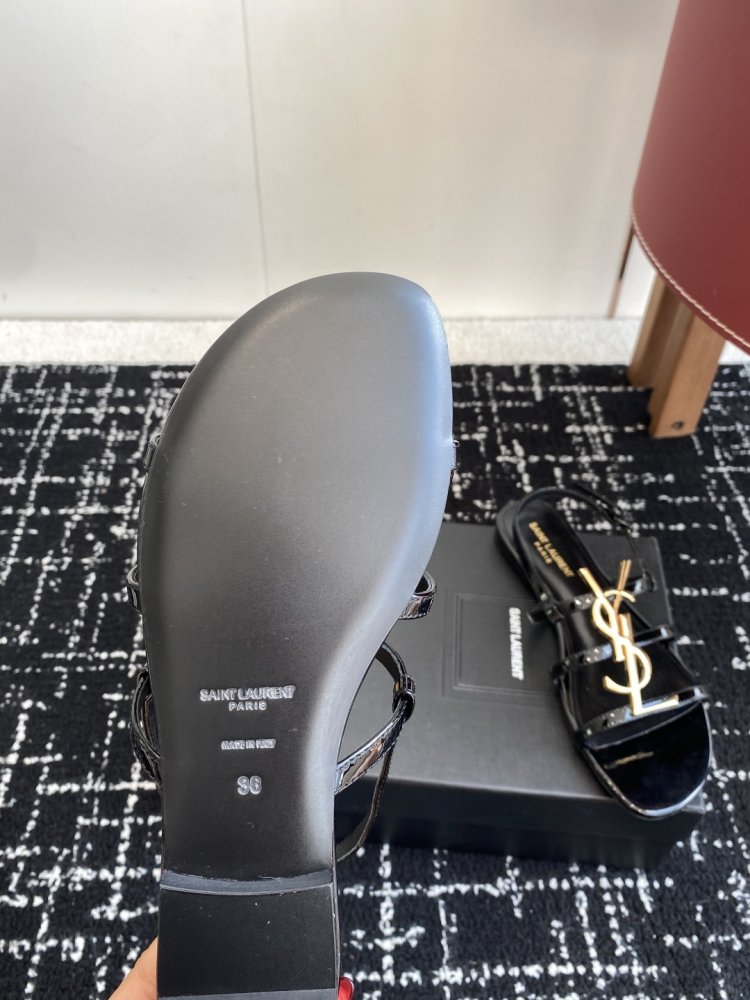 Босоножки фото 9