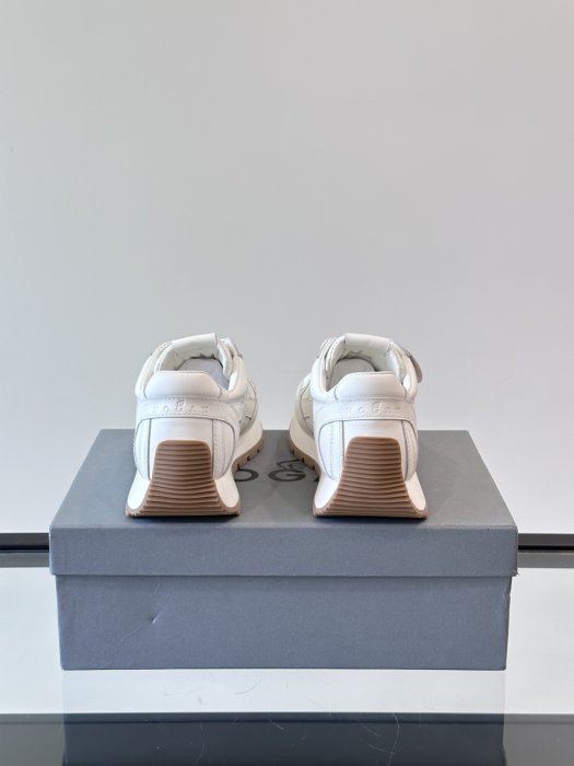 Sneakers фото 7