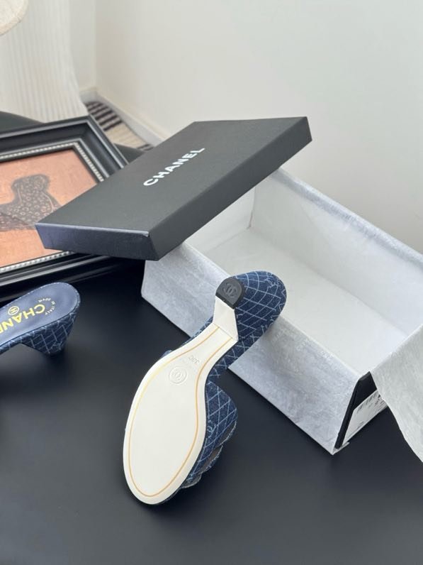 Босоножки фото 2