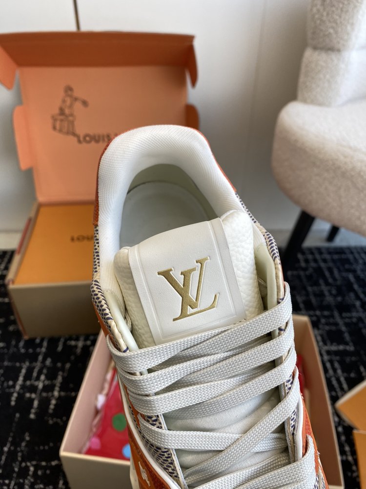Sneakers LV Trainer фото 8