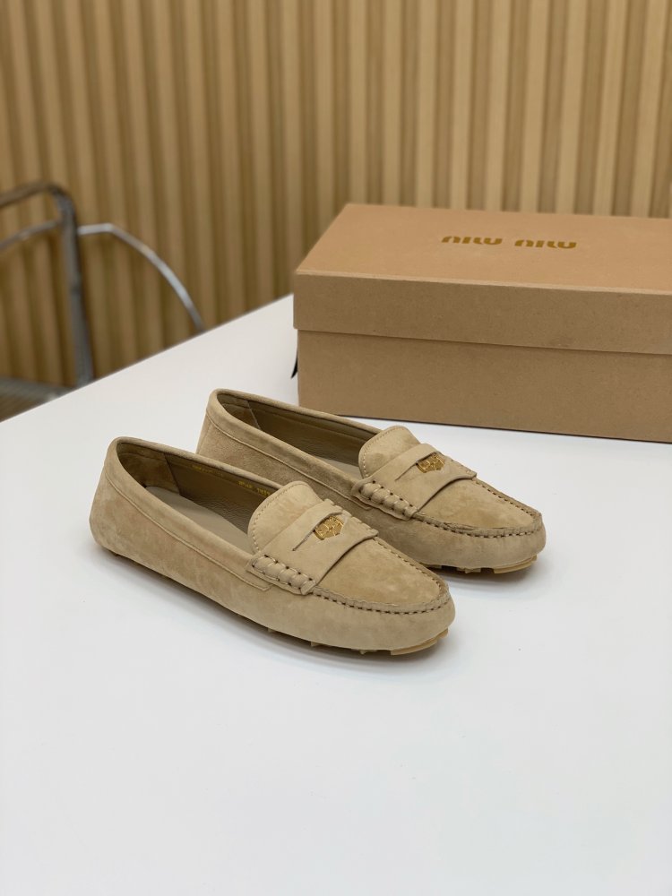 Лоферы женские фото 3