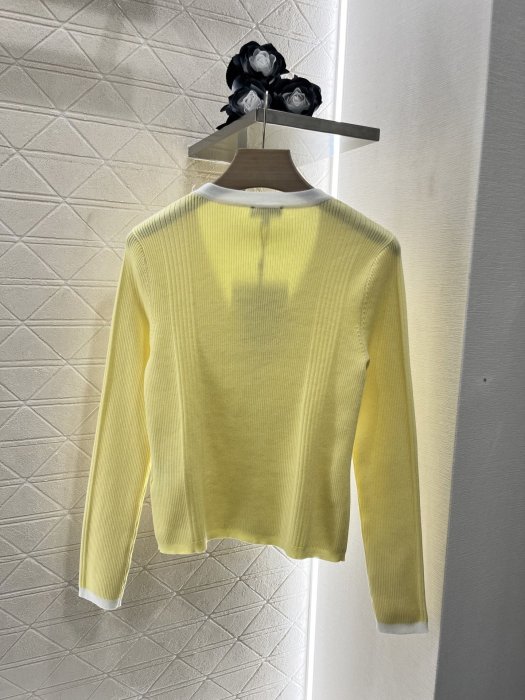 Кофта жіноча фото 2