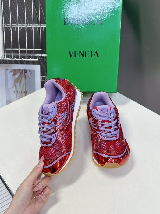 Кроссовки фото 4