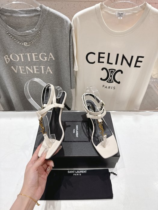 Босоножки фото 4