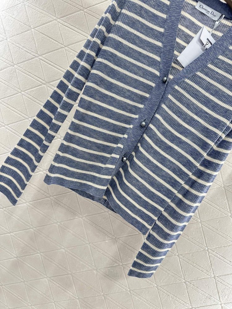 Кофта жіноча фото 5