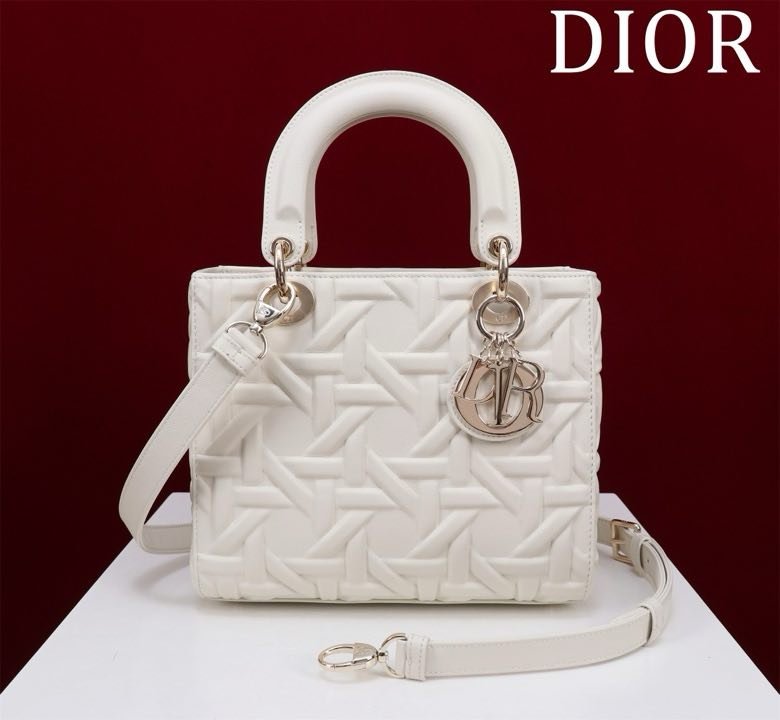 Сумка кожаная Lady Dior 24 см