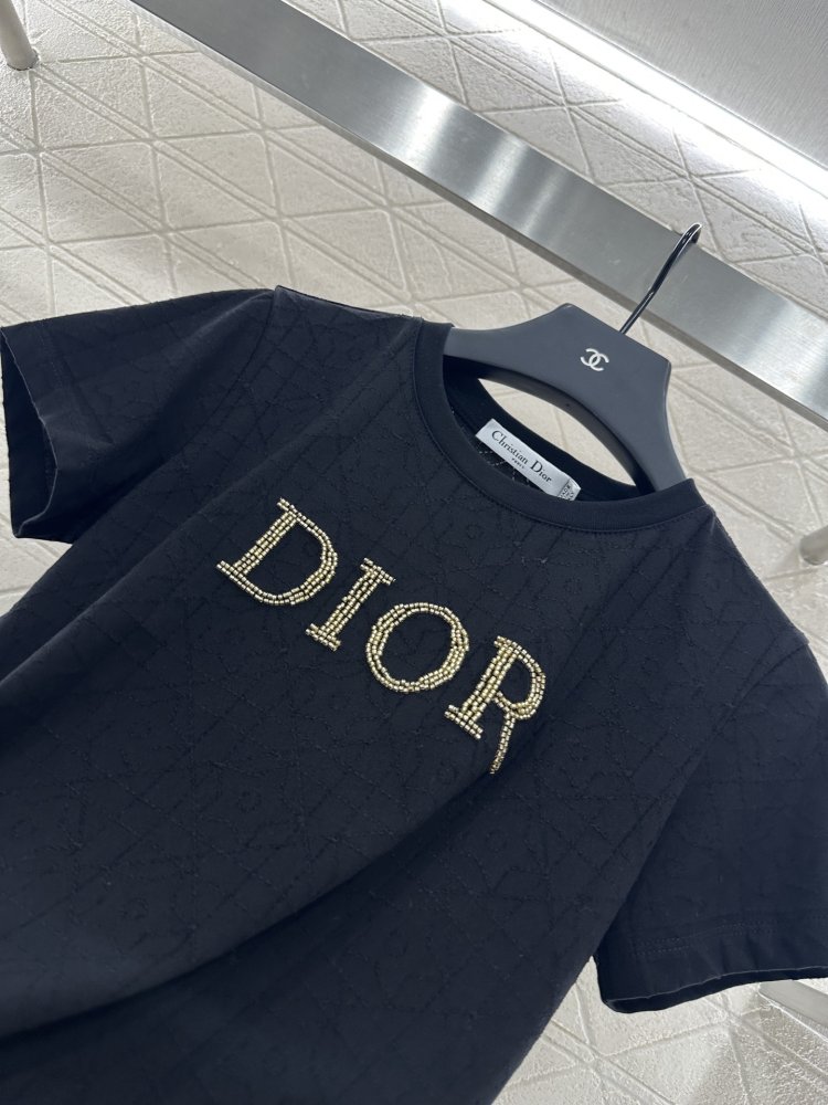 Футболка жіноча фото 8