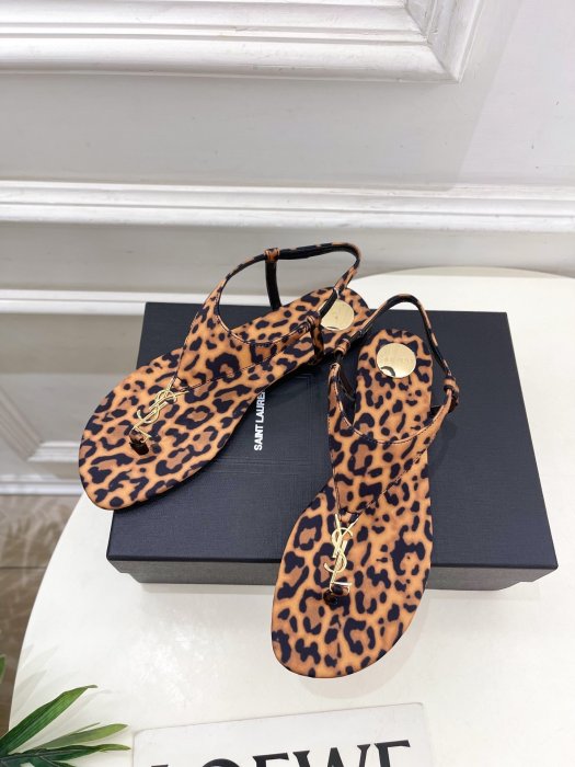 Сандалии женские фото 3