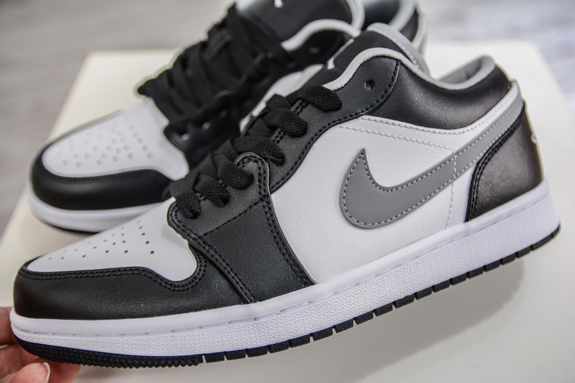 Sneakers Air Jordan 1 Low Shadow 553558 040 фото 7