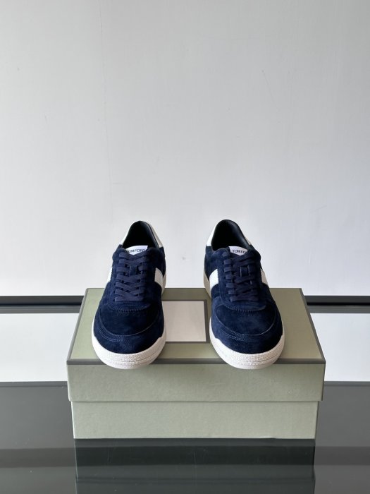Sneakers men's фото 2