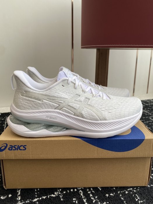 Кроссовки ASICS Gel-Kinsey Max фото 2