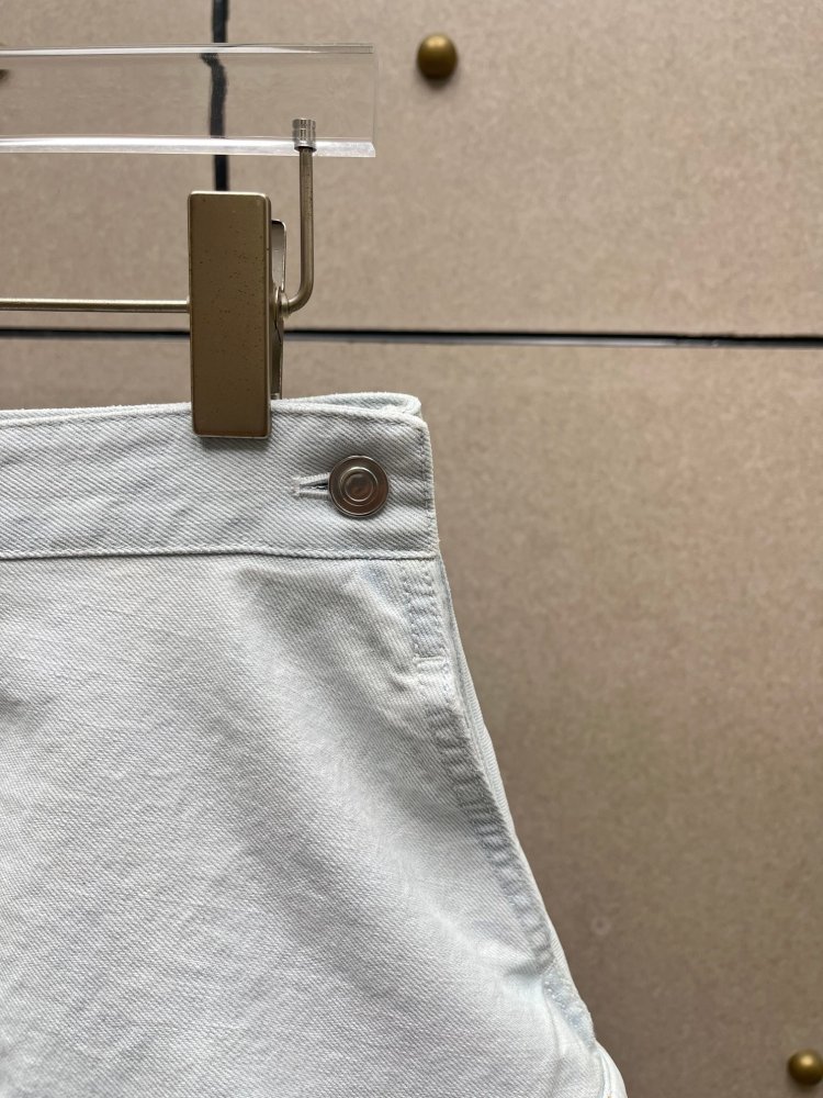 Джинсы женские фото 6