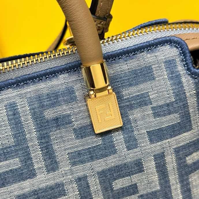 A bag women's By The Way Boston 20 cm фото 9