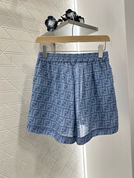 Shorts women's фото 2