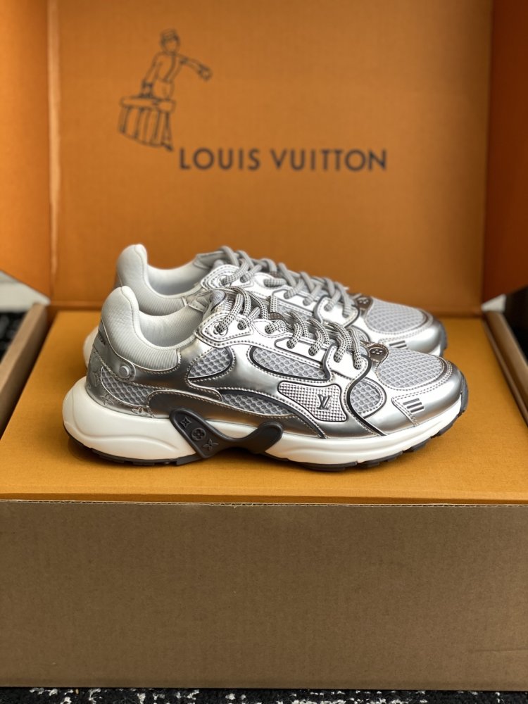 Кроссовки Olympia женские фото 2