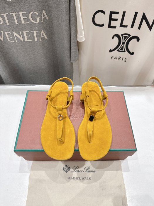 Sandals women's