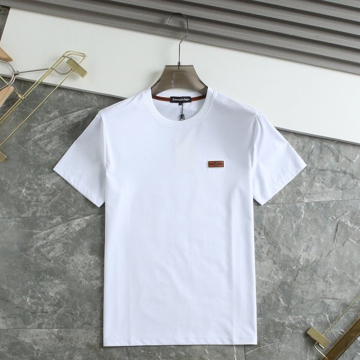 T-shirt men's фото 2