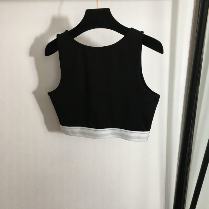 Костюм жіночий фото 7