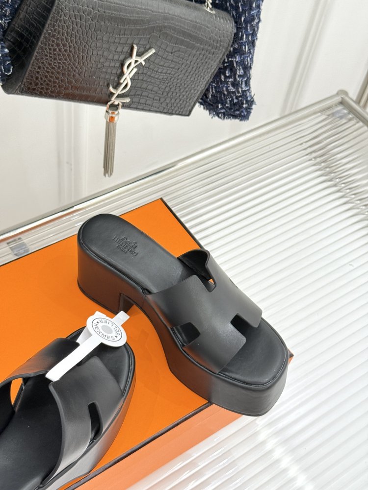 Босоніжки фото 5