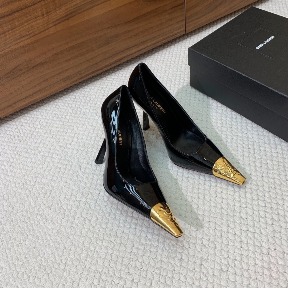 Босоніжки фото 2