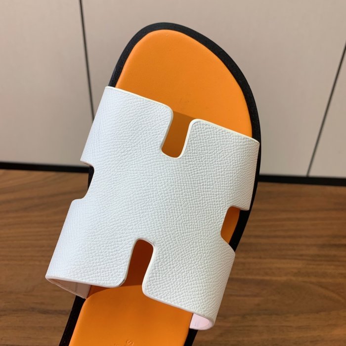 Шлепанцы женские фото 7