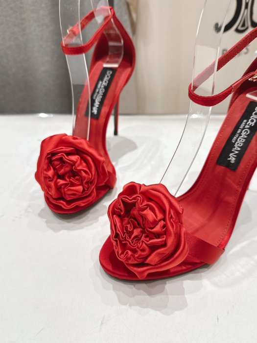 Босоніжки фото 7