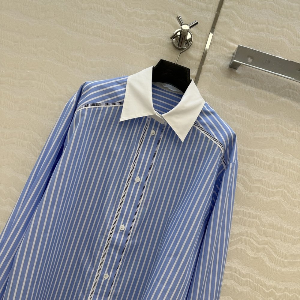 Костюм женский фото 3