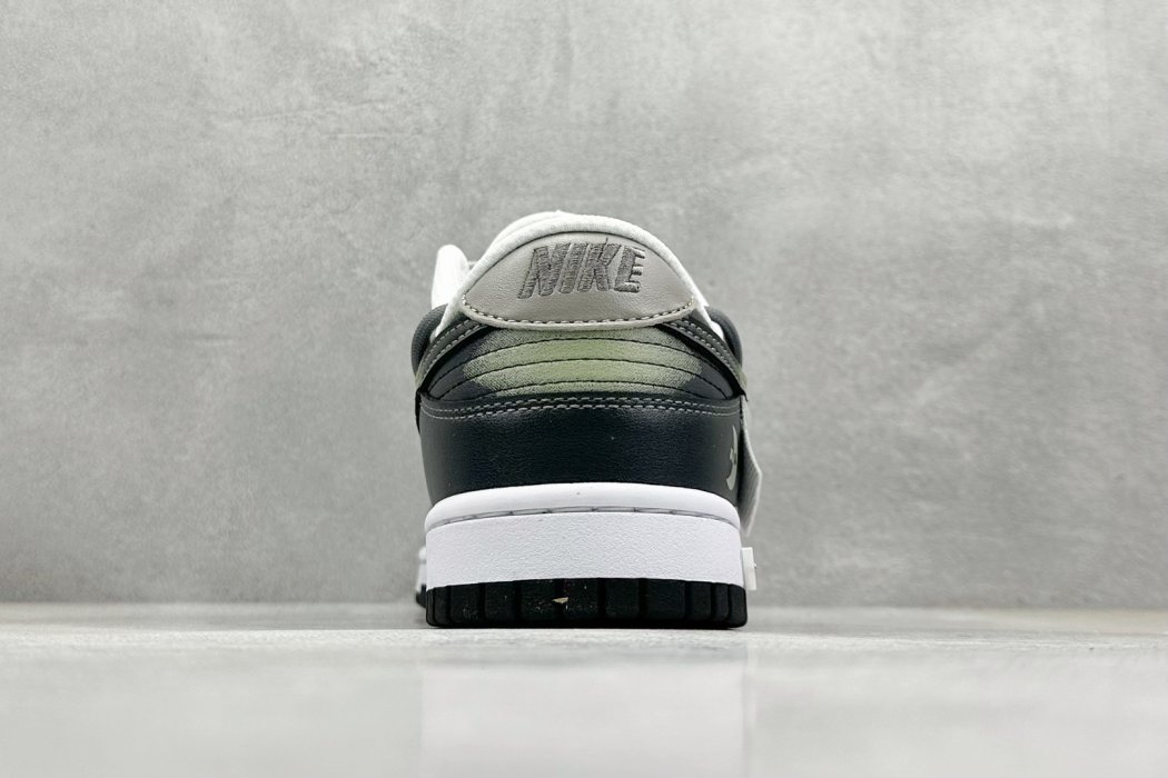 Sneakers Nike SB Dunk Low фото 6