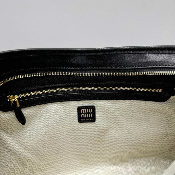 Сумка Aventure кожаная женская 40 см фото 4