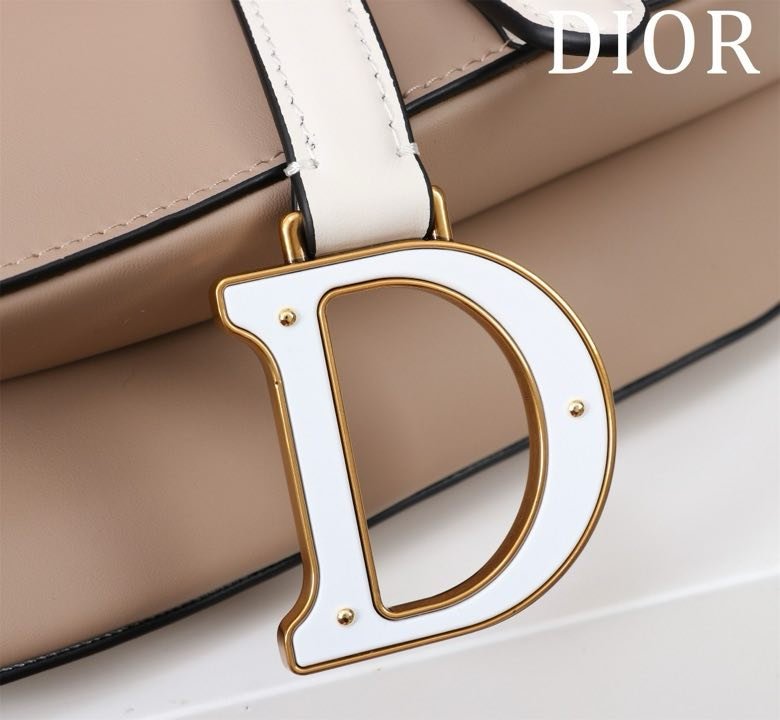 Сумка кожаная Dior Saddle 25 см фото 8
