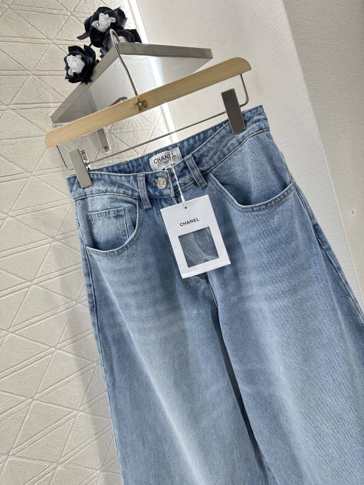 Джинси жіночі фото 3