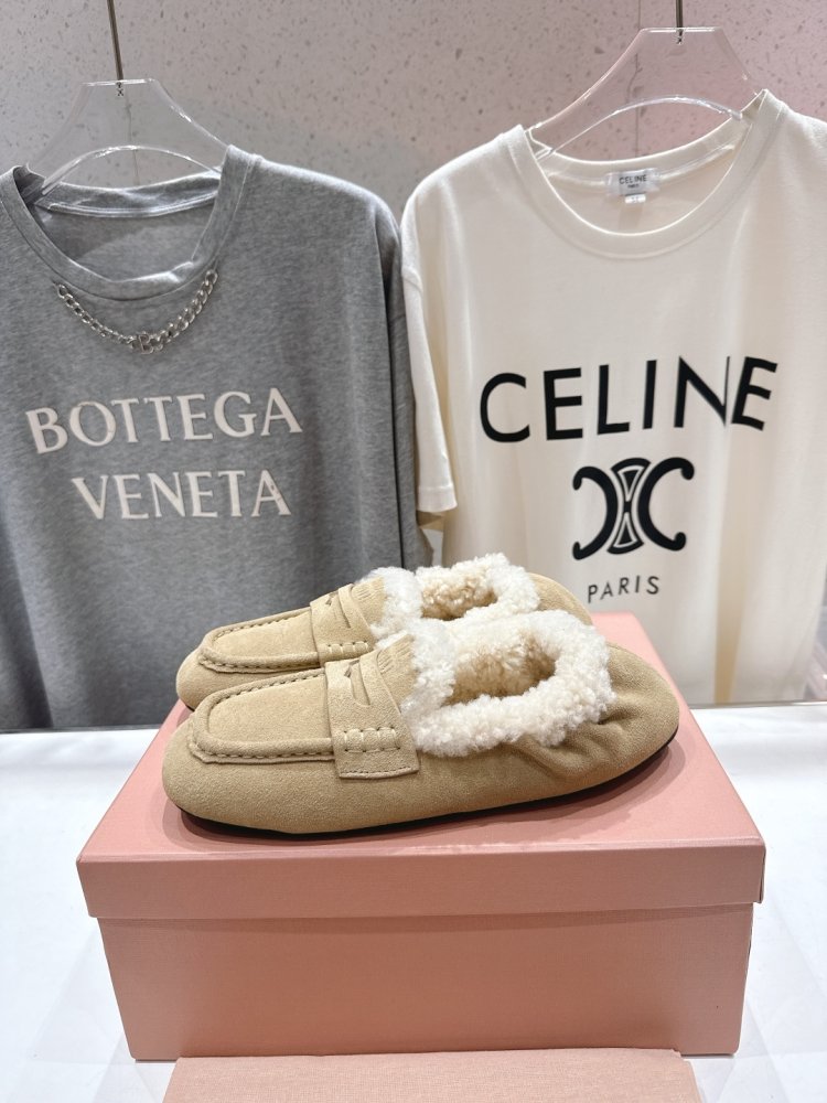 Лоферы женские на меху фото 3