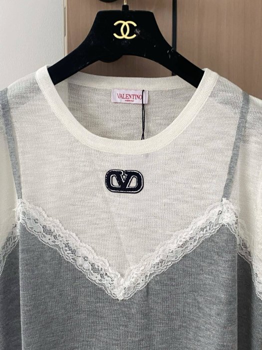 Футболка жіноча фото 3