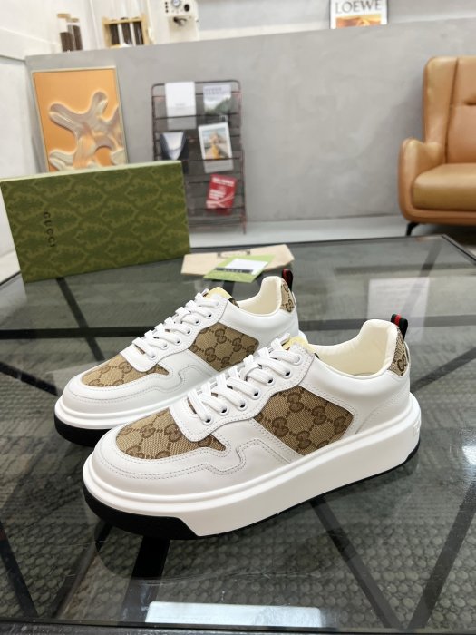 Кроссовки мужские