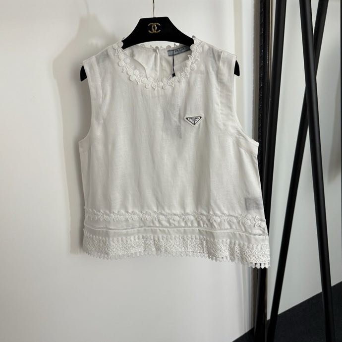 Costume female фото 4