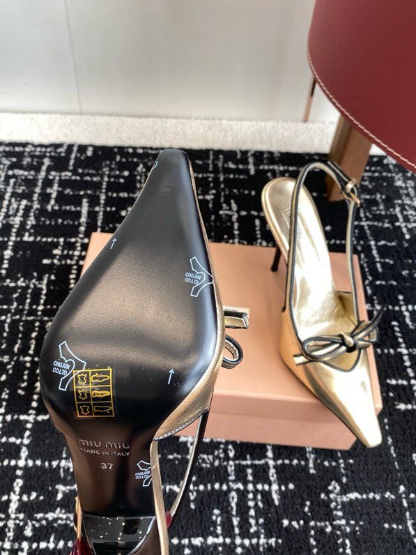 Босоножки фото 9