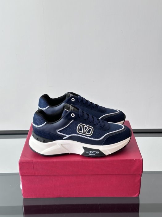 Кроссовки мужские