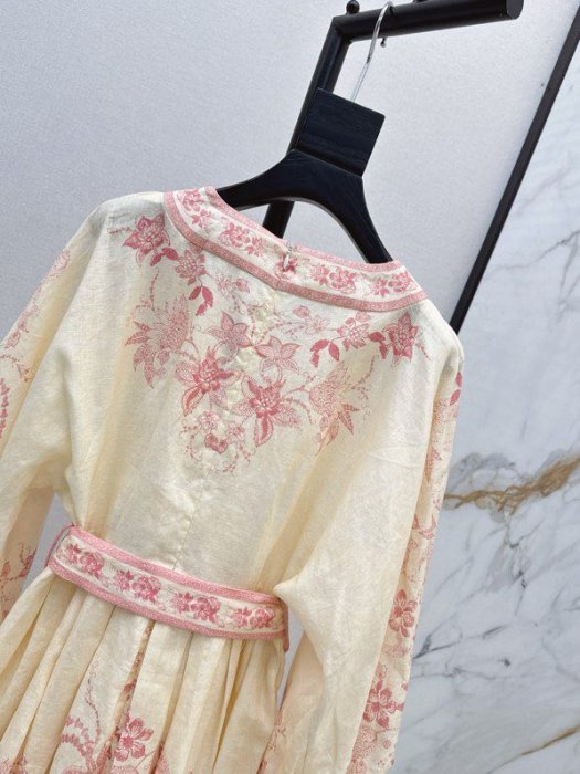 Платье с цветочным принтом фото 9