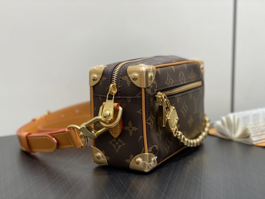 Сумка женская Mini Soft Trunk 18 см фото 2