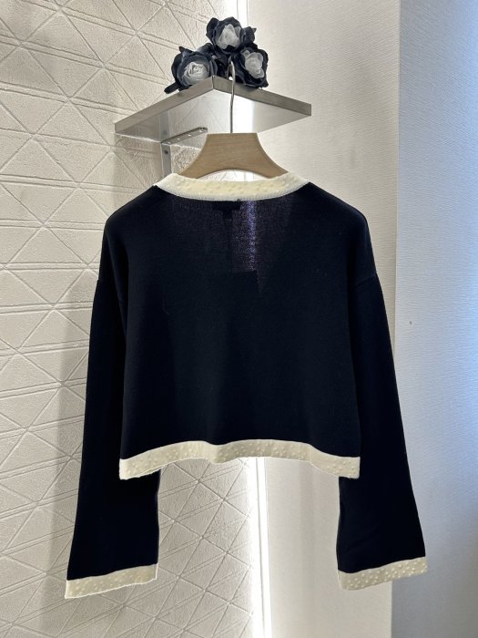 Кофта жіноча фото 2