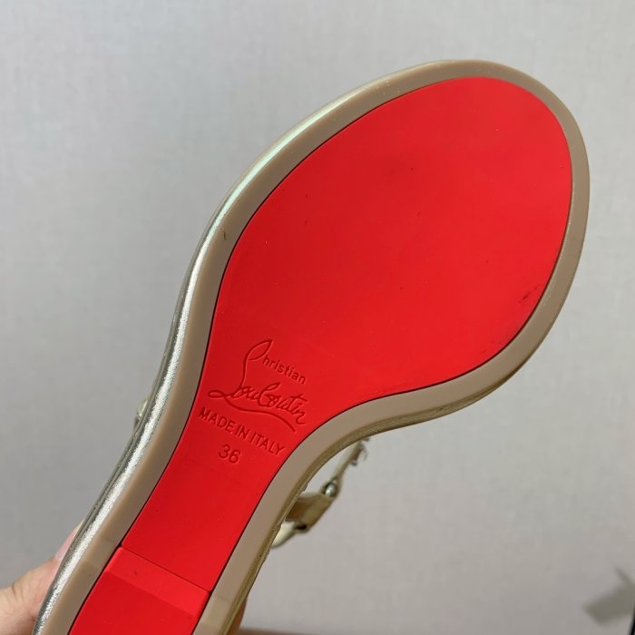 Босоножки фото 8