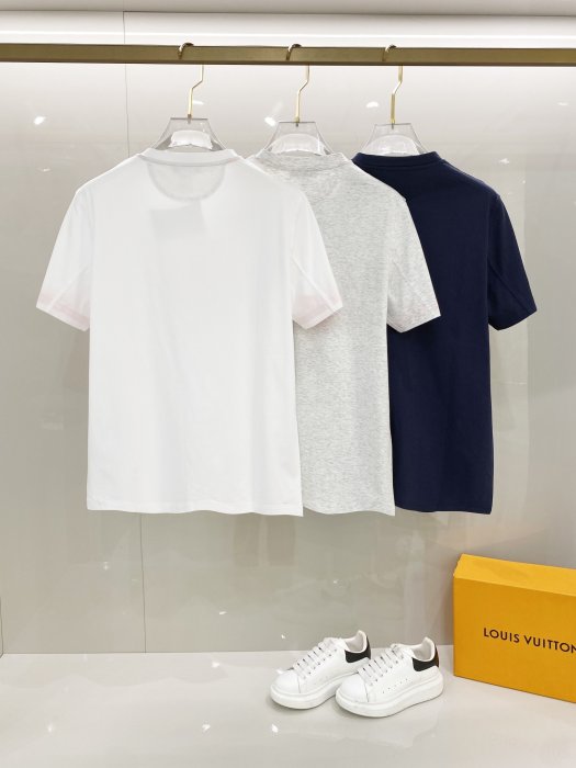 T-shirt men's фото 14