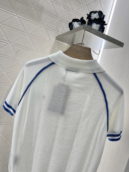 Футболка женская фото 4