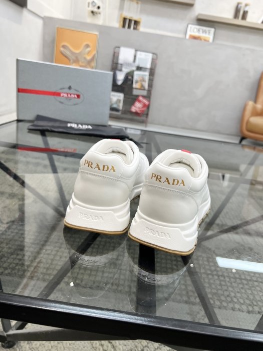 Кросівки чоловічі фото 8