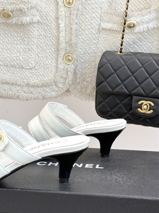 Босоножки фото 6