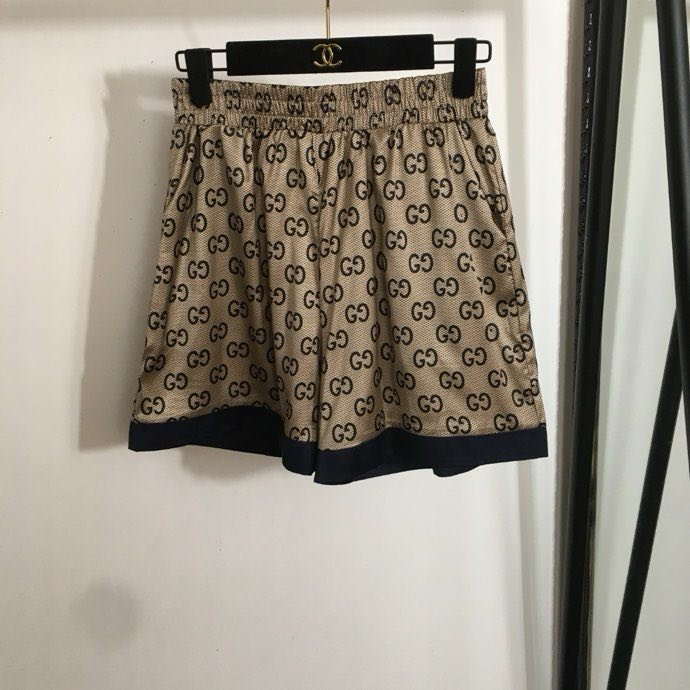 Costume female фото 2