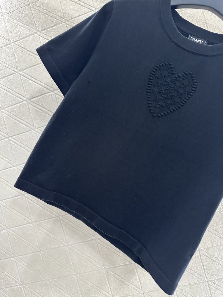 T-shirt women's фото 5