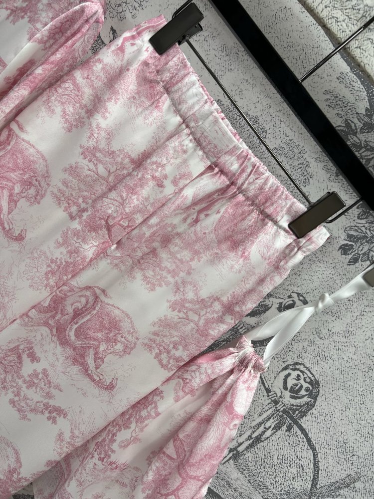 Костюм женский фото 4